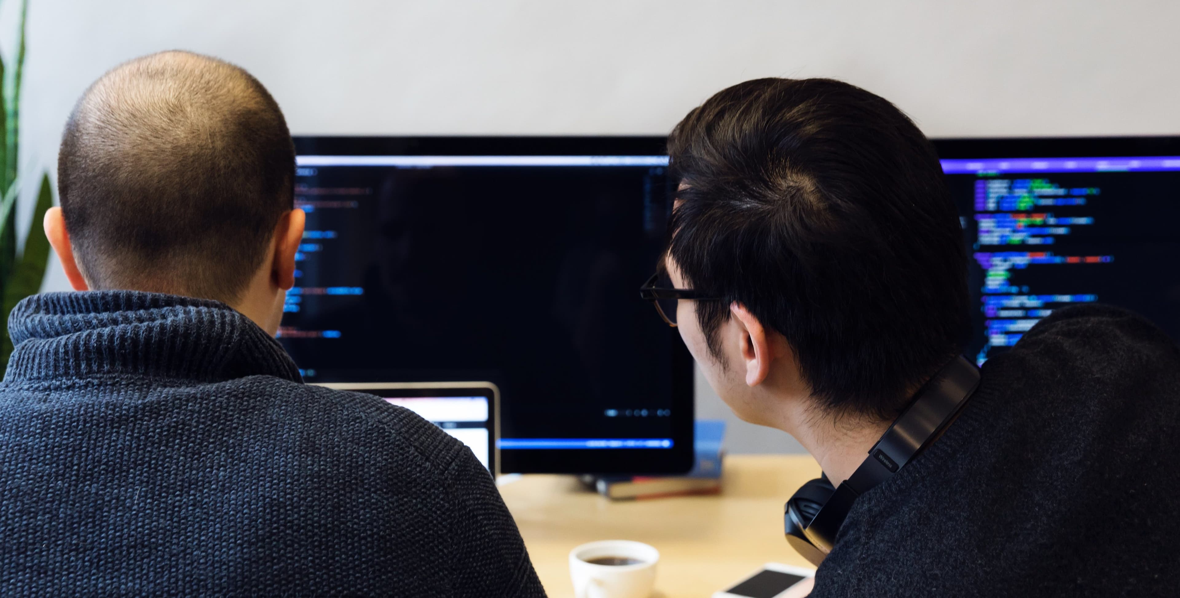 AB Alpha G professional trading desk